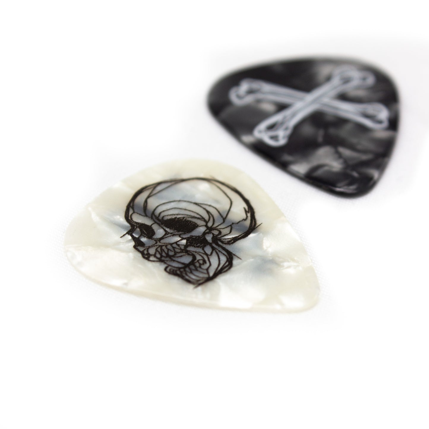 Skull and Bones || Guitar Picks